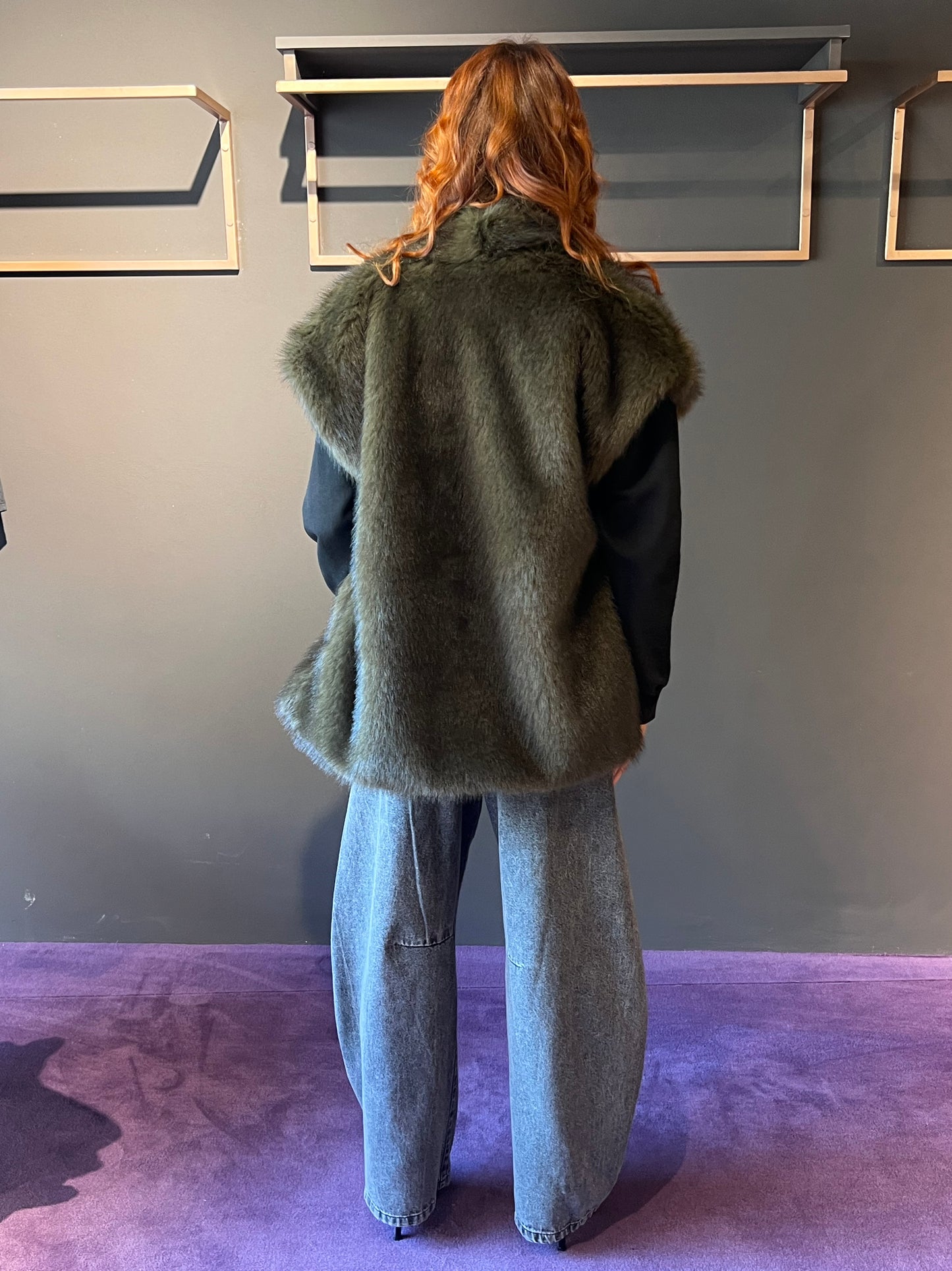 Gilet in ecopelliccia VIVIENNE art. V814624 colore verde, beige, marrone, bordeaux