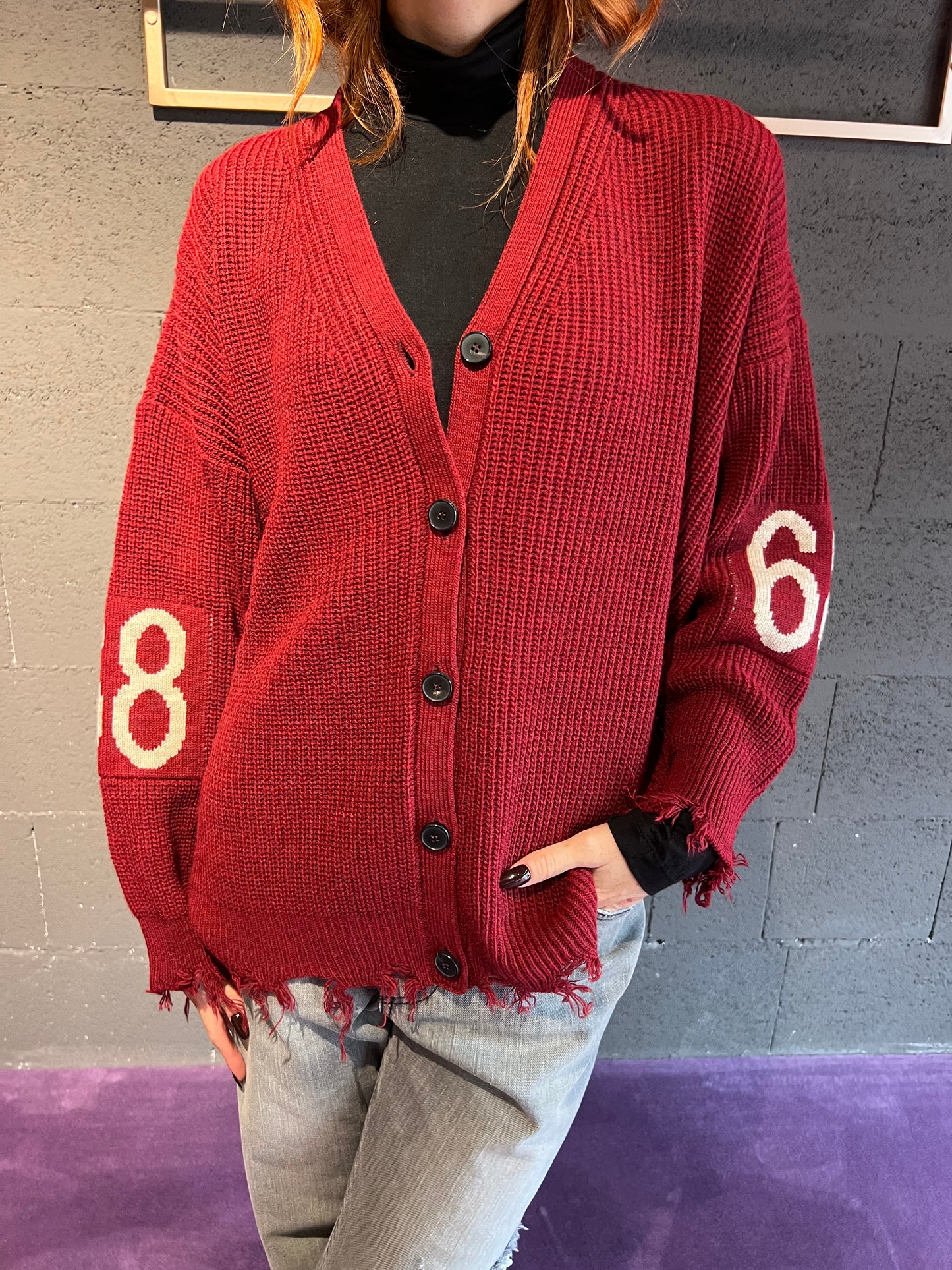 Cardigan a costine con stampa manica VICOLO art. 77119F colore bordeaux e verde