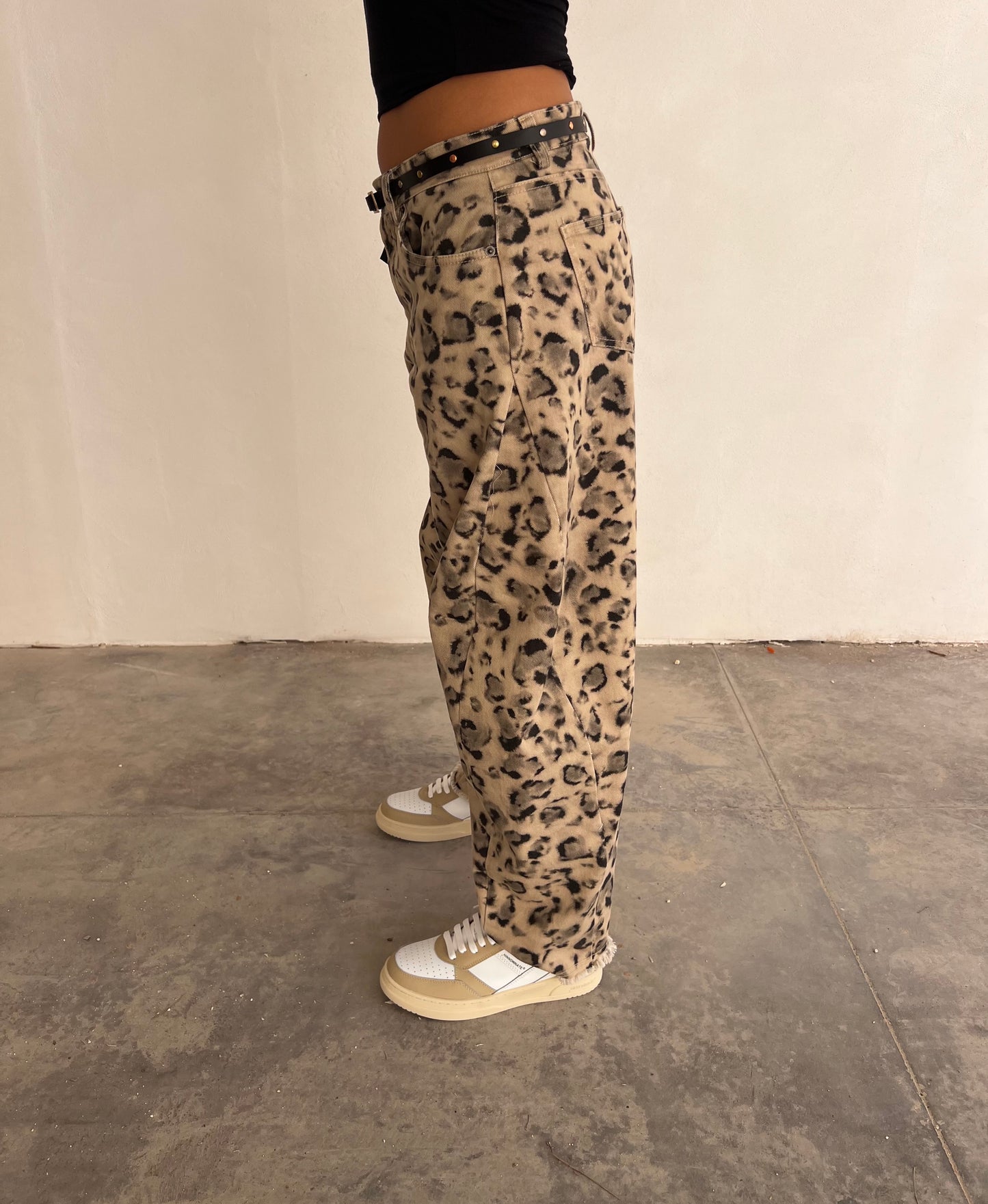 Jeans maculato con cinta TENSIONE IN art. W25P252 fantasia maculato