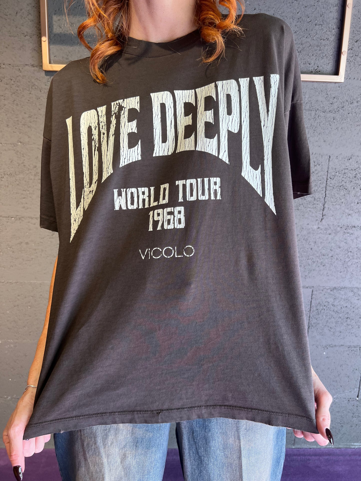 Tshirt con stampa VICOLO art. RF0275 colore marrone e grigio