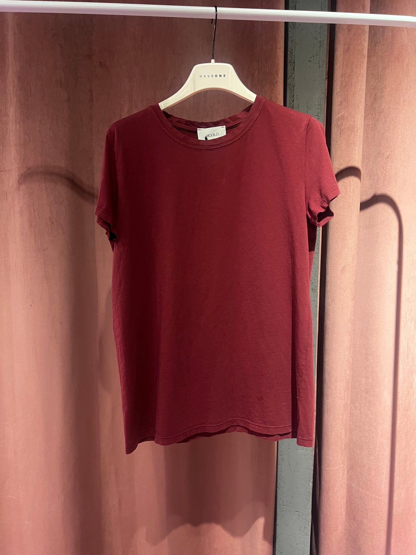 Tshirt regular VICOLO art. UD0057 colore verde, bordeuax, marrone