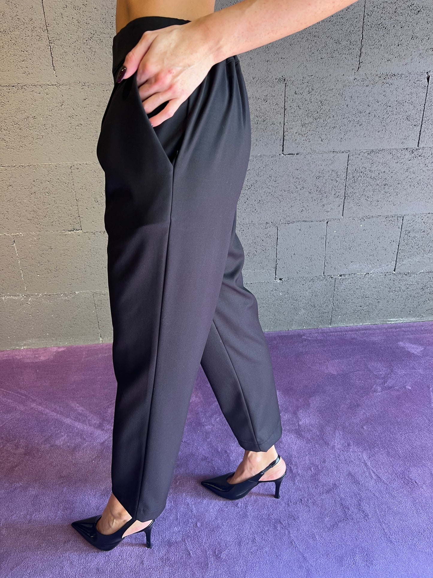 Pantalone con pences stretto sotto DIXIE art. PDDIKIIA colore rosa e nero