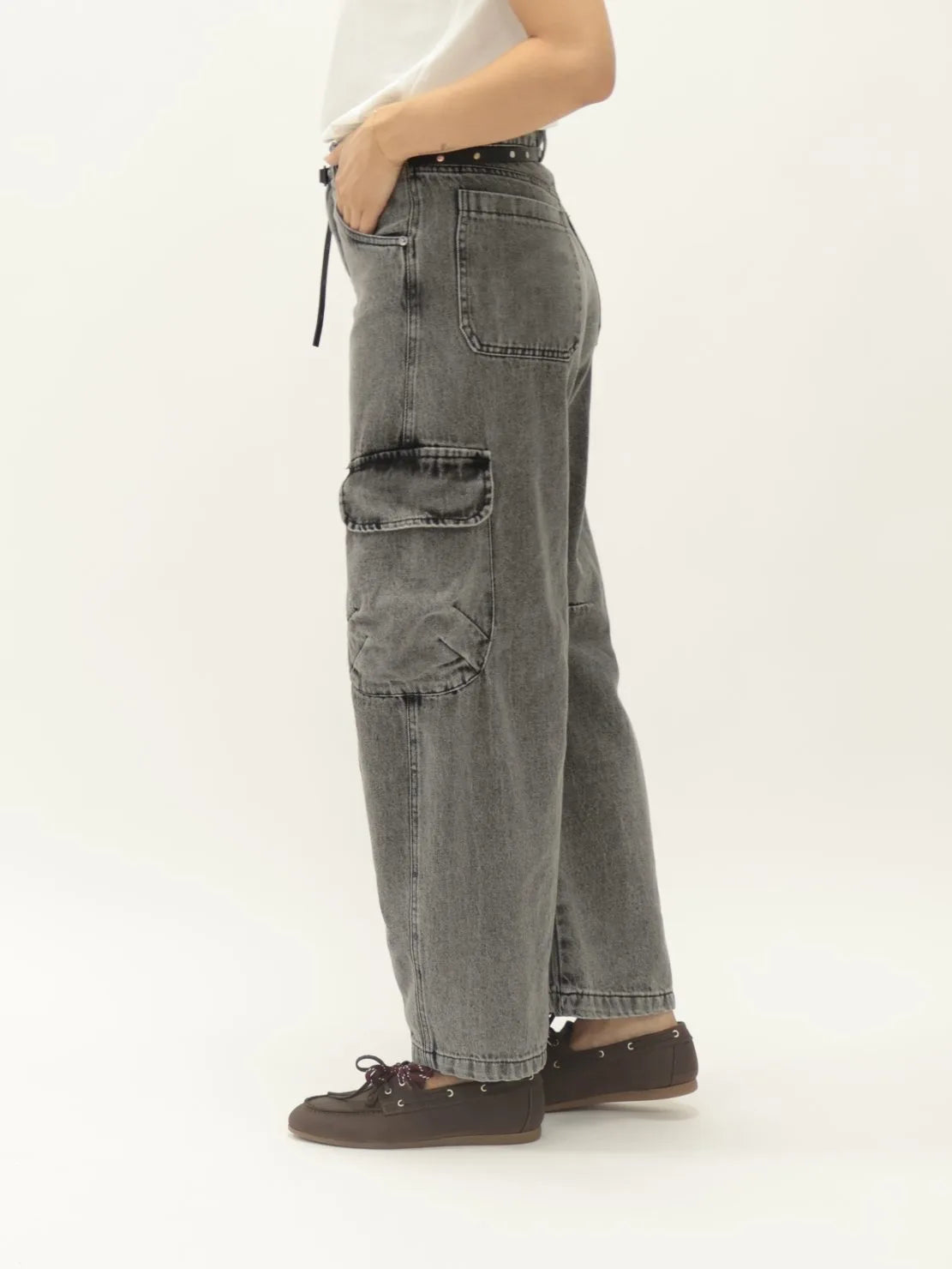 Jeans cargo TENSIONE IN art. W25P439 colore grigio