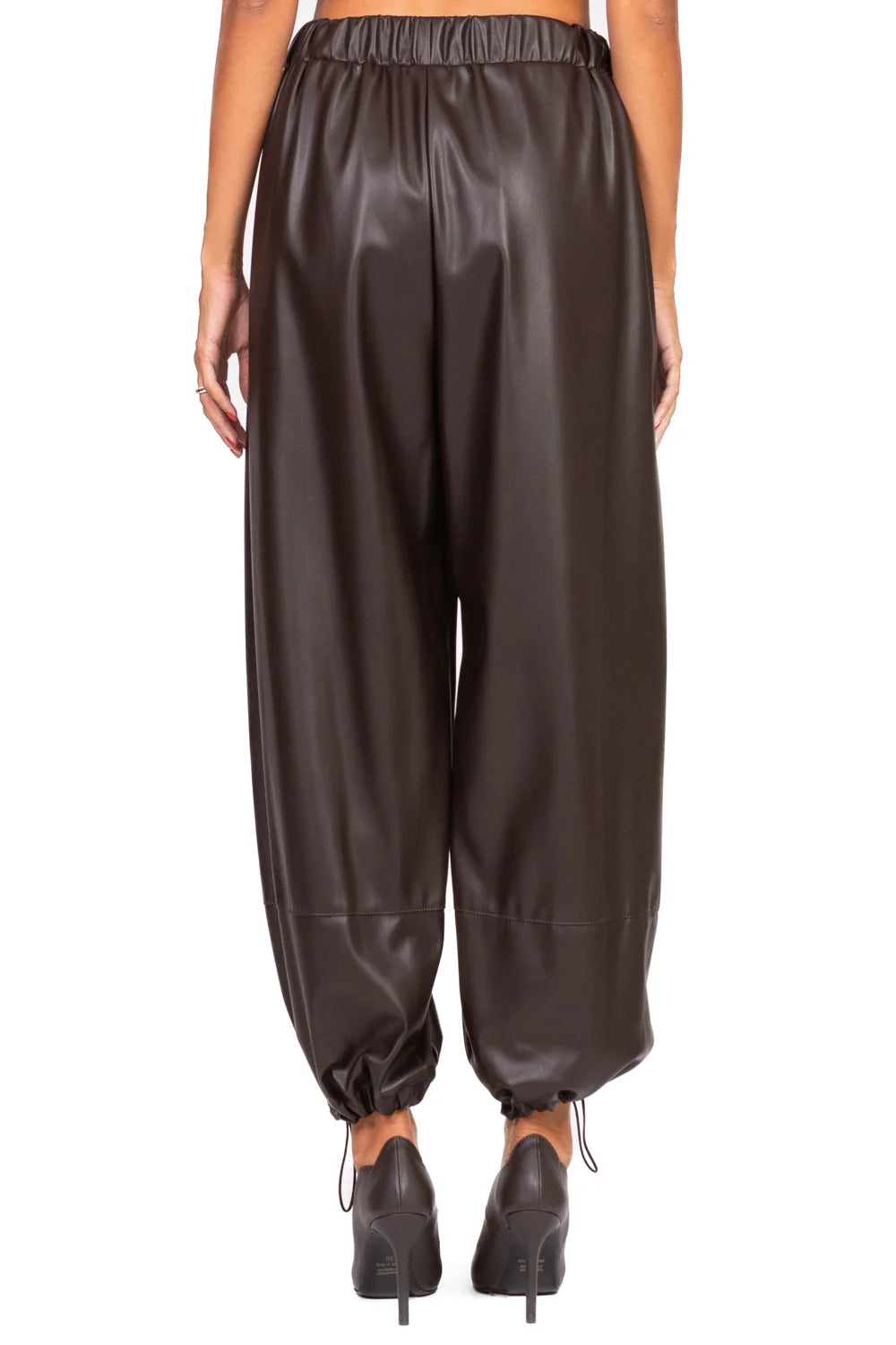 Pantalone in ecopelle con coulisse VICOLO art. TF1043 colore nero e marrone