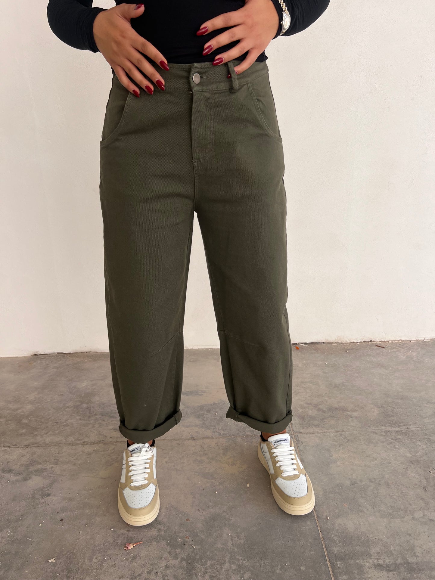 Pantalone modello ballon TENSIONE IN art. PA5137 colore verde e panna