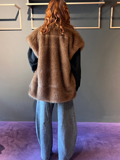 Gilet in ecopelliccia VIVIENNE art. V814624 colore verde, beige, marrone, bordeaux
