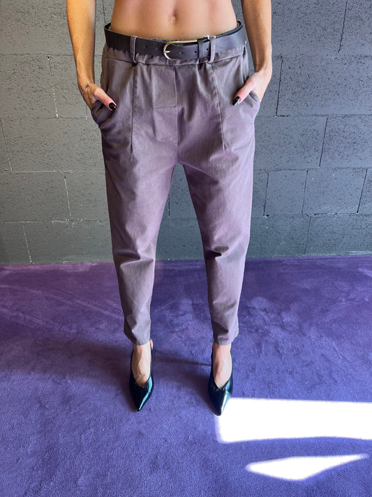 Pantalone tasca afilo con ripresa e cinta MOTEL art. PA3738 colore ciococlato e rosa