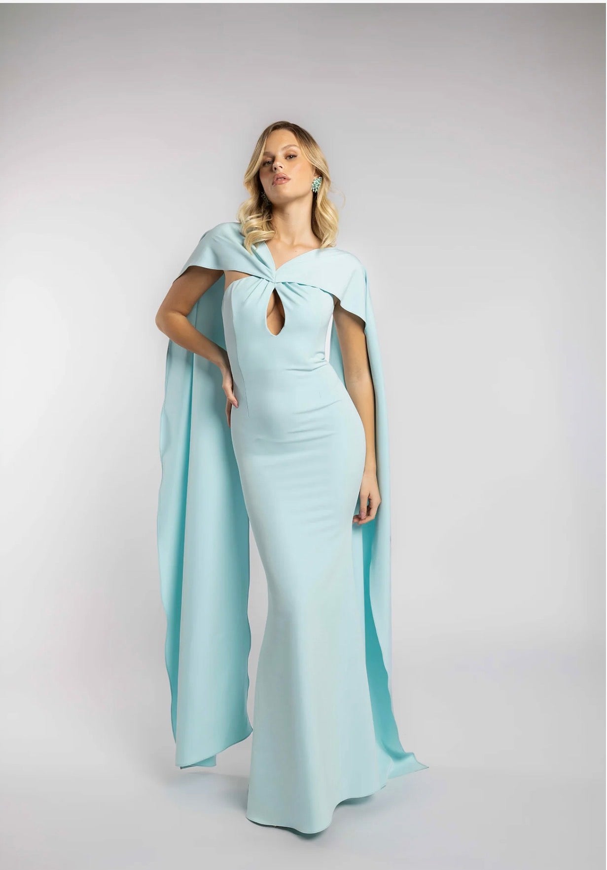 Abito lungo con scollatura a goccia e mantella a stola VALERIA MAZZA art. VM530 colore celeste