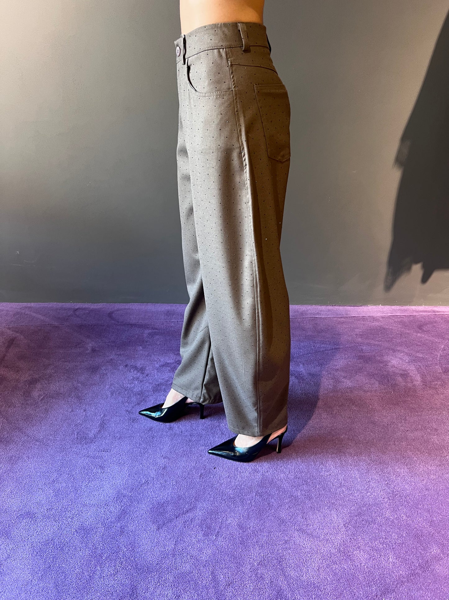 Pantalone con strass KONTATTO art. TT3006N colore moro, grigio