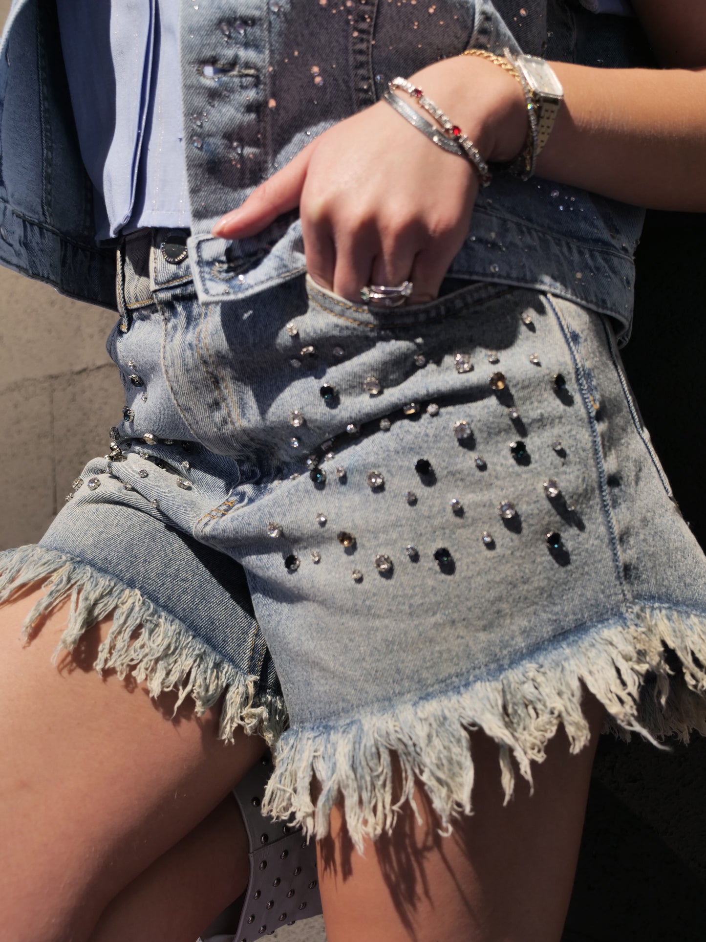 Short in jeans con pietre BSB art. 241904 colore jeans